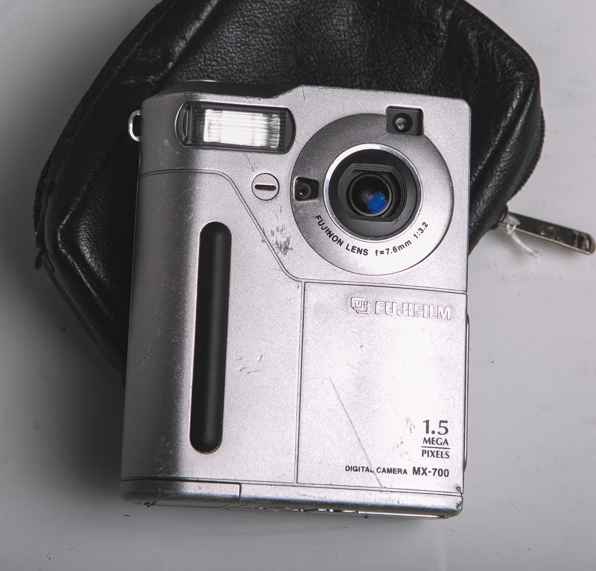 Digitalkamera "MX-700" von Fujifilm, 1.5 - auctions & price archive